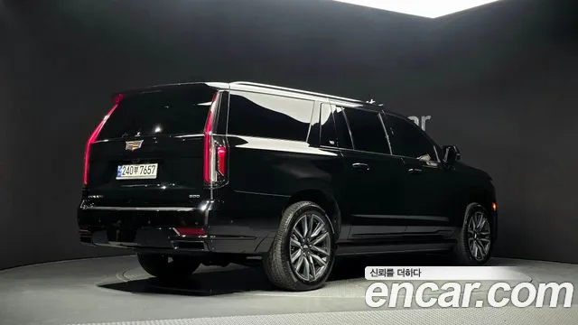 Cadillac Escalade 2024 thumb 2
