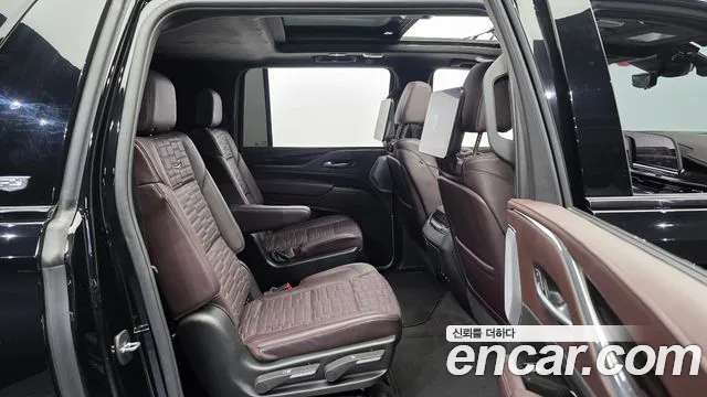 Cadillac Escalade 2024 thumb 11