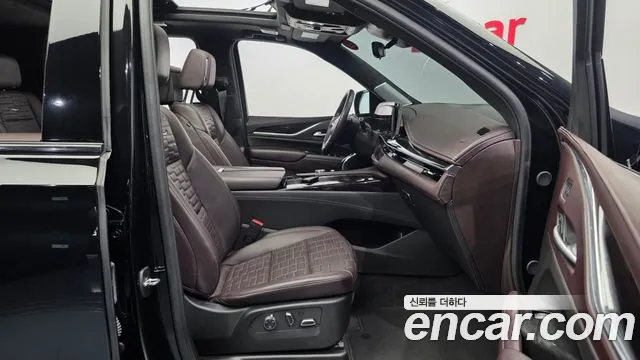 Cadillac Escalade 2024 thumb 12