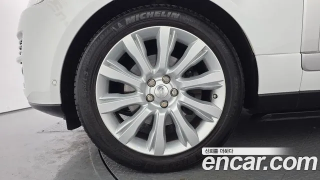 Land Rover Range Rover 2014 thumb 5