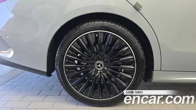 Mercedes-Benz E-Класс 2024 thumb 5