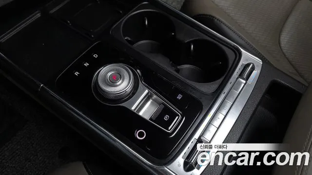 Kia Carnival 2025 thumb 9