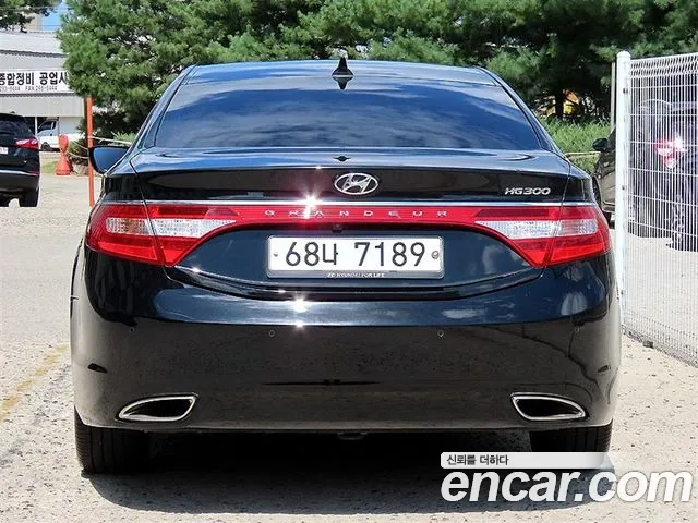 Hyundai Grandeur 2012 thumb 4