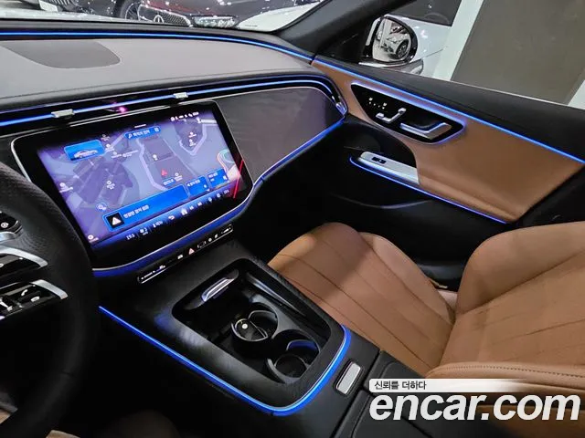 Mercedes-Benz E-Класс 2025 thumb 9