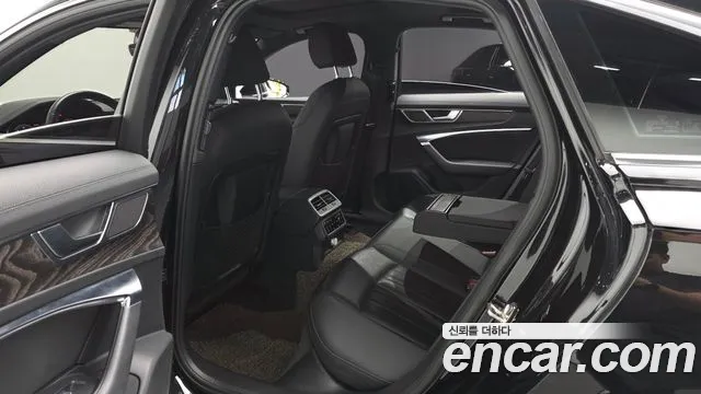 Audi A6 2020 thumb 11