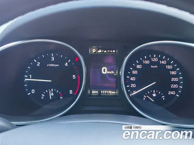 Hyundai Santa Fe 2016 thumb 5