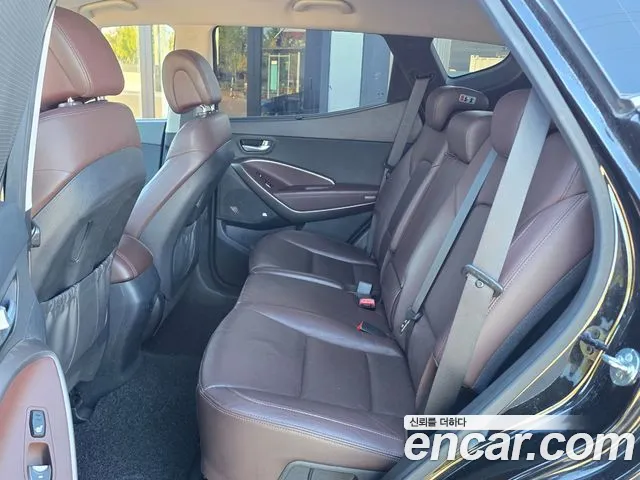 Hyundai Santa Fe 2016 thumb 7
