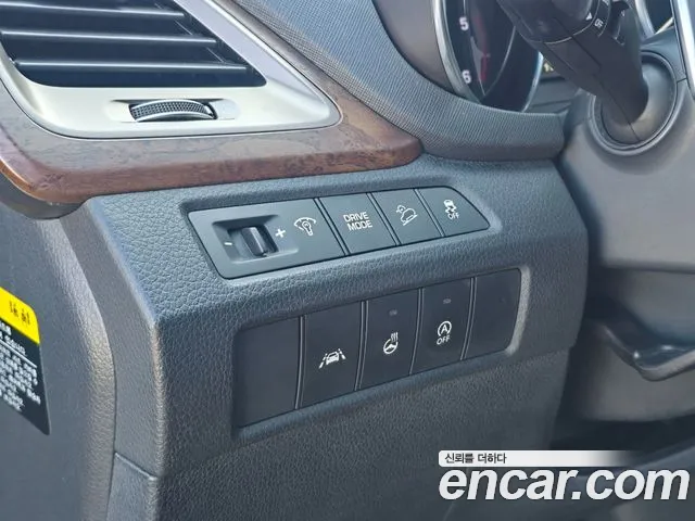 Hyundai Santa Fe 2016 thumb 10