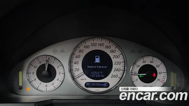 Mercedes-Benz E-Класс 2006 thumb 8
