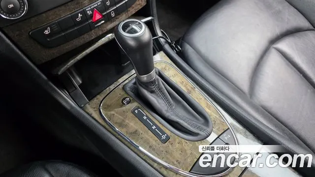 Mercedes-Benz E-Класс 2006 thumb 9
