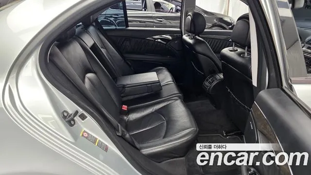Mercedes-Benz E-Класс 2006 thumb 12