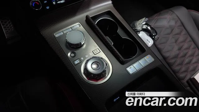 Genesis G80 2024 thumb 8