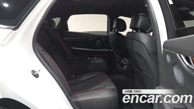 Genesis G80 2024 thumb 10