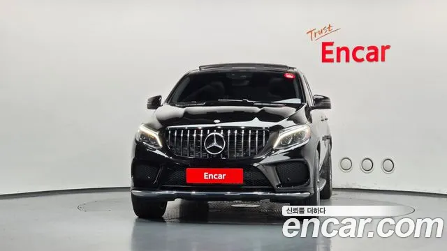 Mercedes-Benz GLE 2018 thumb 3