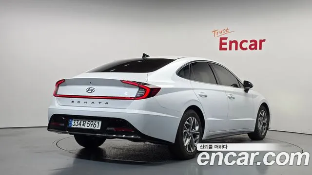 Hyundai Sonata 2022 thumb 2