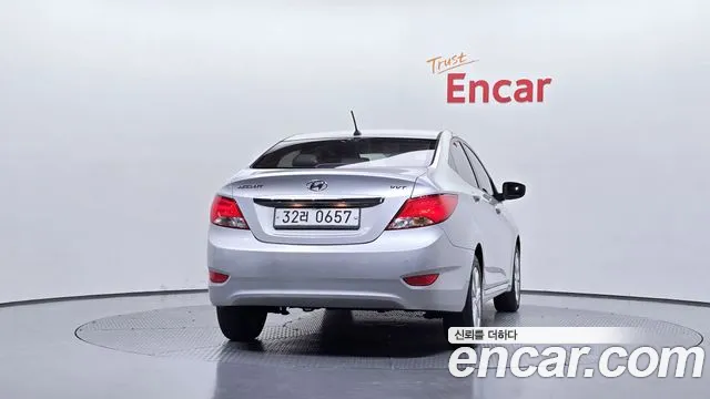 Hyundai Accent 2015 thumb 4