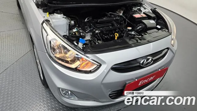 Hyundai Accent 2015 thumb 6