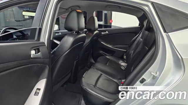 Hyundai Accent 2015 thumb 11