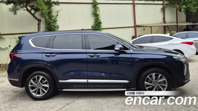 Hyundai Santa Fe 2019 thumb 2