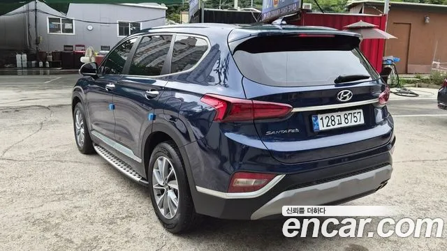 Hyundai Santa Fe 2019 thumb 6
