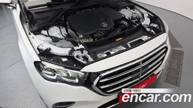 Mercedes-Benz E-Класс 2026 thumb 6