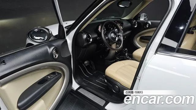 MINI Countryman 2014 thumb 10