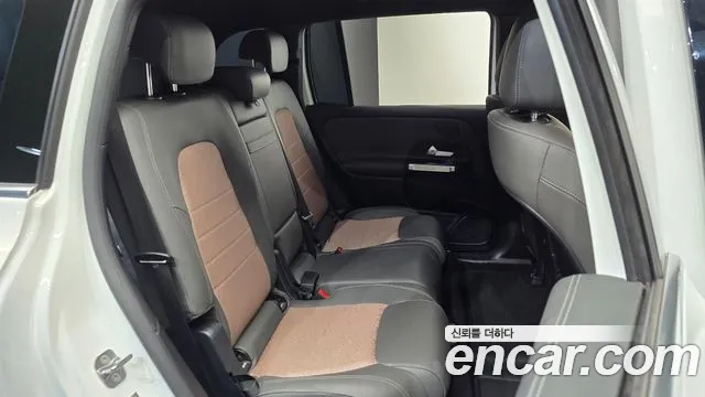 Mercedes-Benz EQB 2022 thumb 10