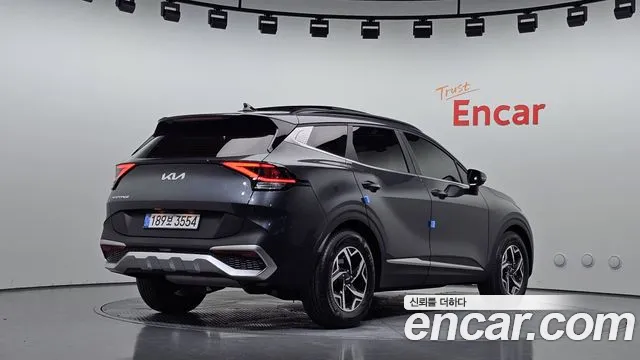 Kia Sportage 2023 thumb 2