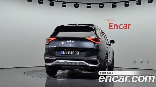 Kia Sportage 2023 thumb 4