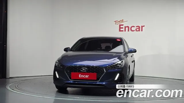 Hyundai i30 2017 thumb 3