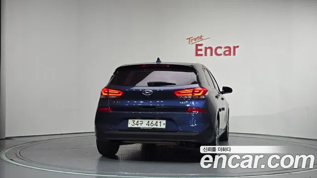 Hyundai i30 2017 thumb 4