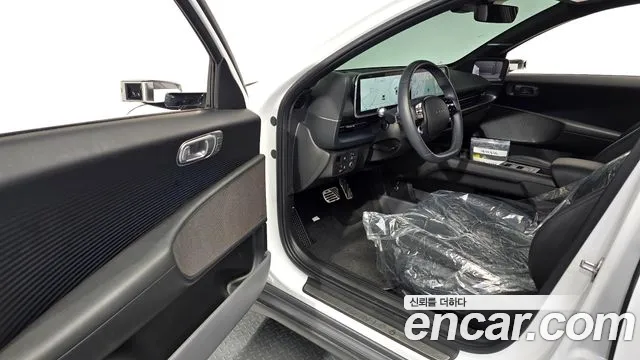 Hyundai IONIQ 6 2024 thumb 10