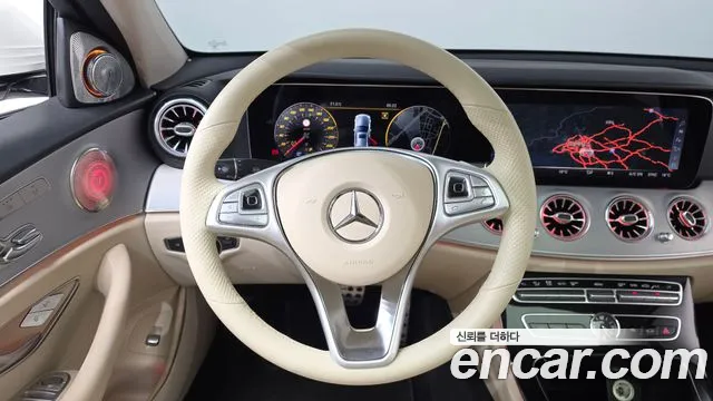 Mercedes-Benz E-Класс 2017 thumb 12