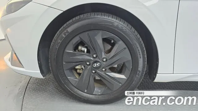 Hyundai Avante 2023 thumb 5