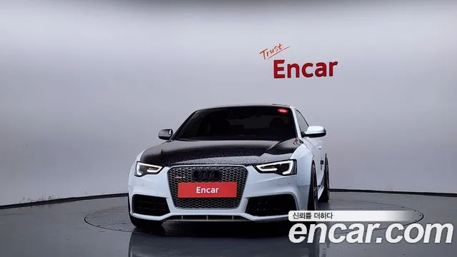 Audi RS5 2013 thumb 3