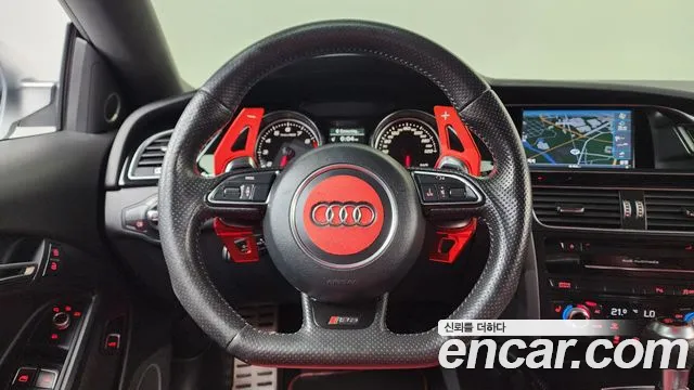 Audi RS5 2013 thumb 12