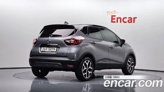 Renault-KoreaSamsung Captur 2018 thumb 2