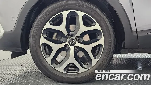 Renault-KoreaSamsung Captur 2018 thumb 5