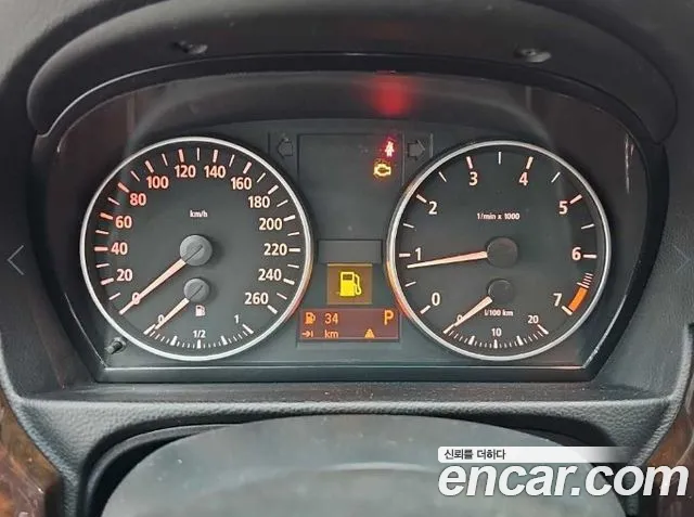 BMW 3-Series 2005 thumb 6