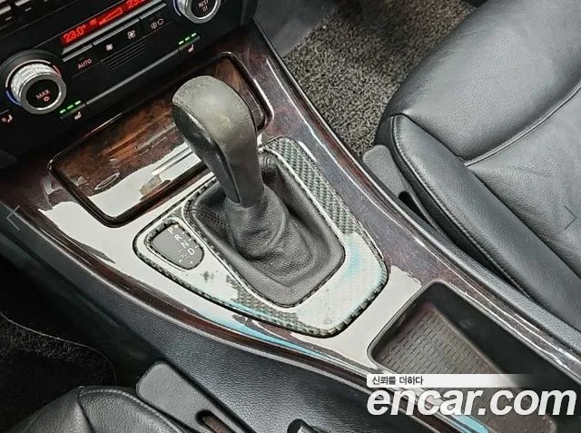 BMW 3-Series 2005 thumb 8
