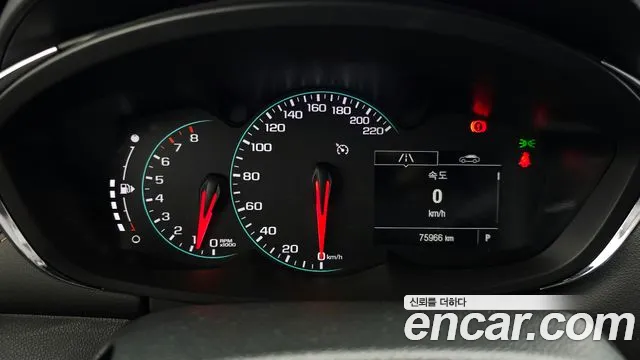 ChevroletGMDaewoo Tracker 2017 thumb 8
