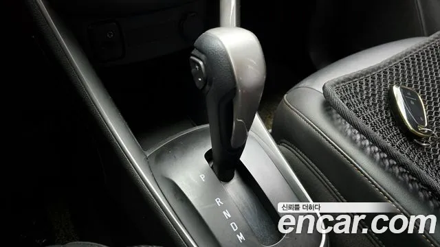 ChevroletGMDaewoo Tracker 2017 thumb 9
