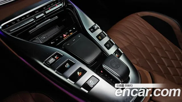 Mercedes-Benz AMG GT 2022 thumb 9