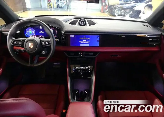 Porsche Macan 2026 thumb 7