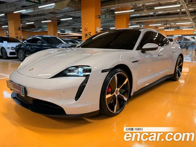 Porsche Taycan 2021 thumb 4
