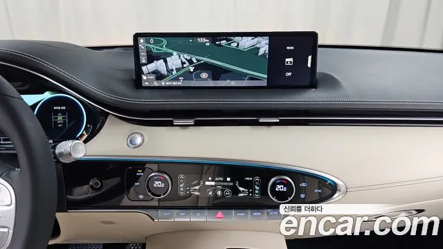 Genesis GV70 2024 thumb 11