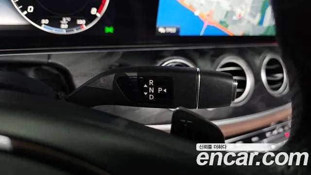 Mercedes-Benz E-Класс 2018 thumb 9