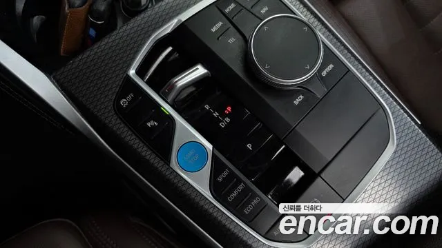 BMW i4 2024 thumb 8