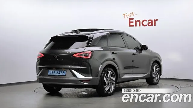 Hyundai Nexo 2024 thumb 2