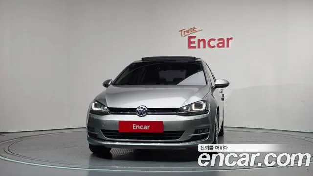 Volkswagen Golf Sportsvan 2015 thumb 3